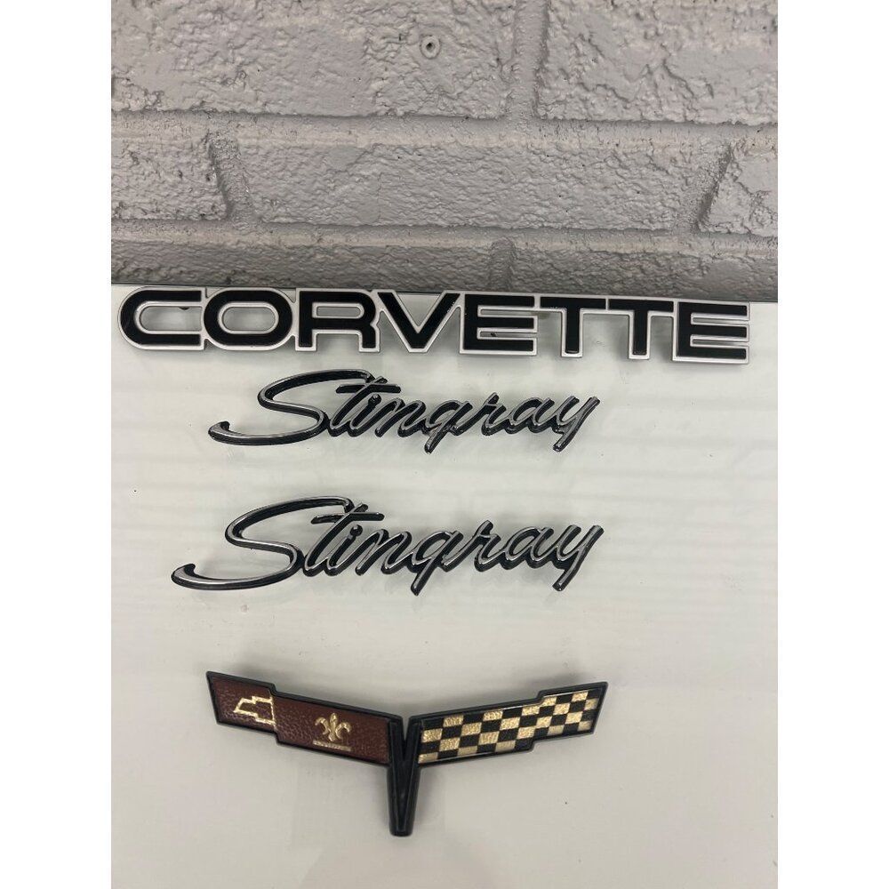 Corvette 81 C Emblems 4 PCS Set